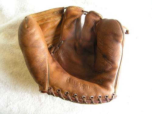 Ray Jablonski Wilson A2935 Front Doug B